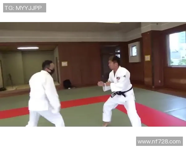 拳击与柔道的对决：力量与技巧的巅峰碰撞与思考